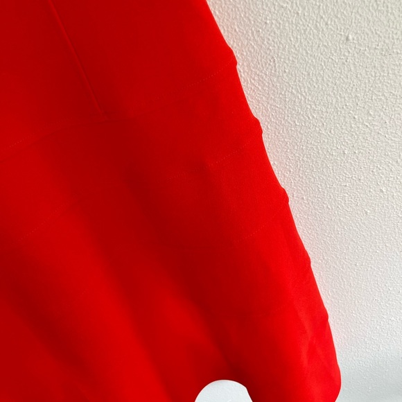 TOMMY HILFIGER DRESS — SIZE 6 - Picture 7 of 7